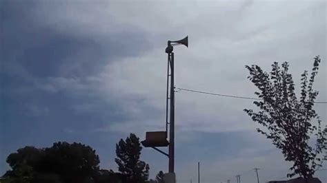 Officials are calling for the public, including schools and businesses, to use the drill to practice what to do in bad weather. . When do they test tornado sirens in kansas